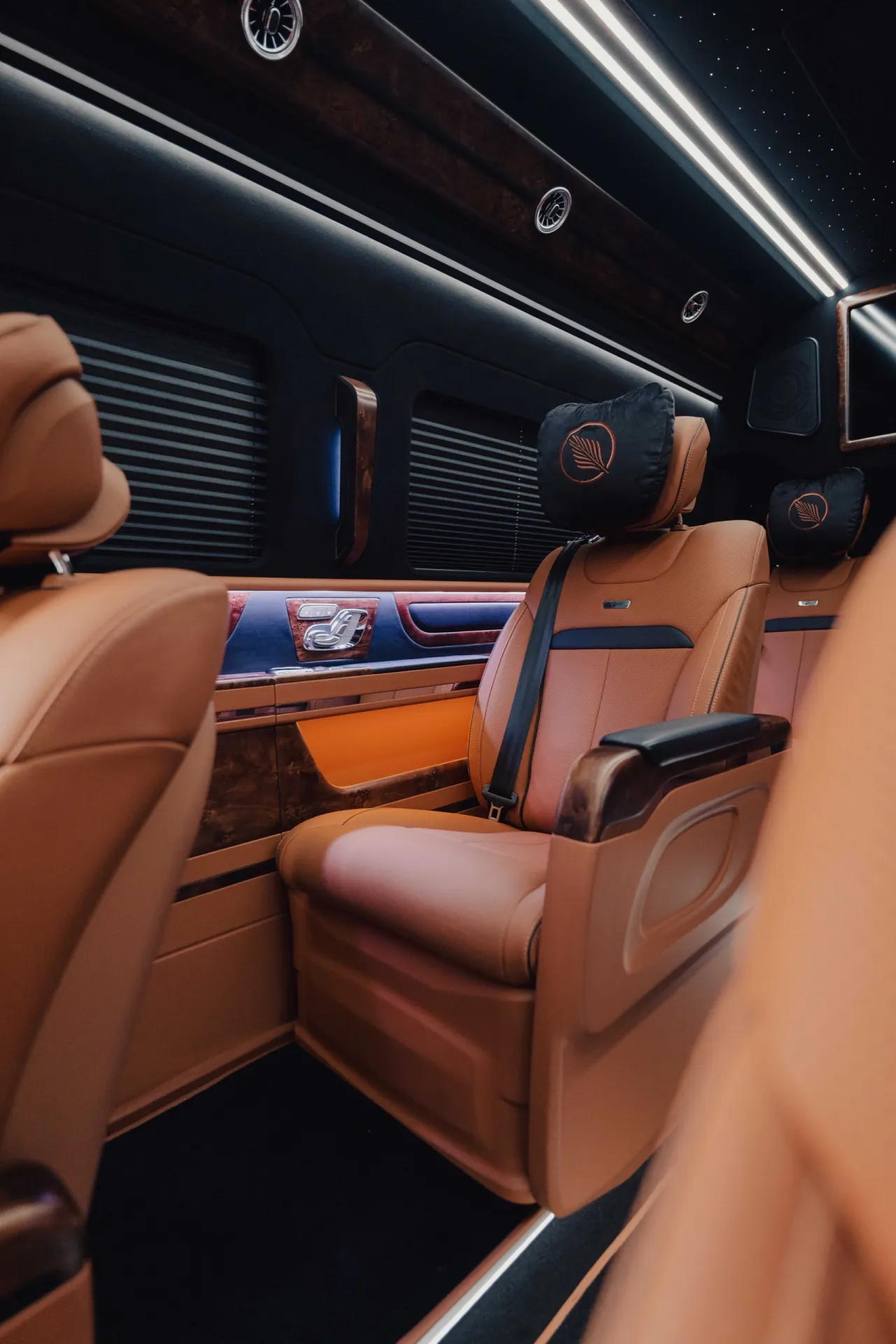 Mini Bus Salon — 3