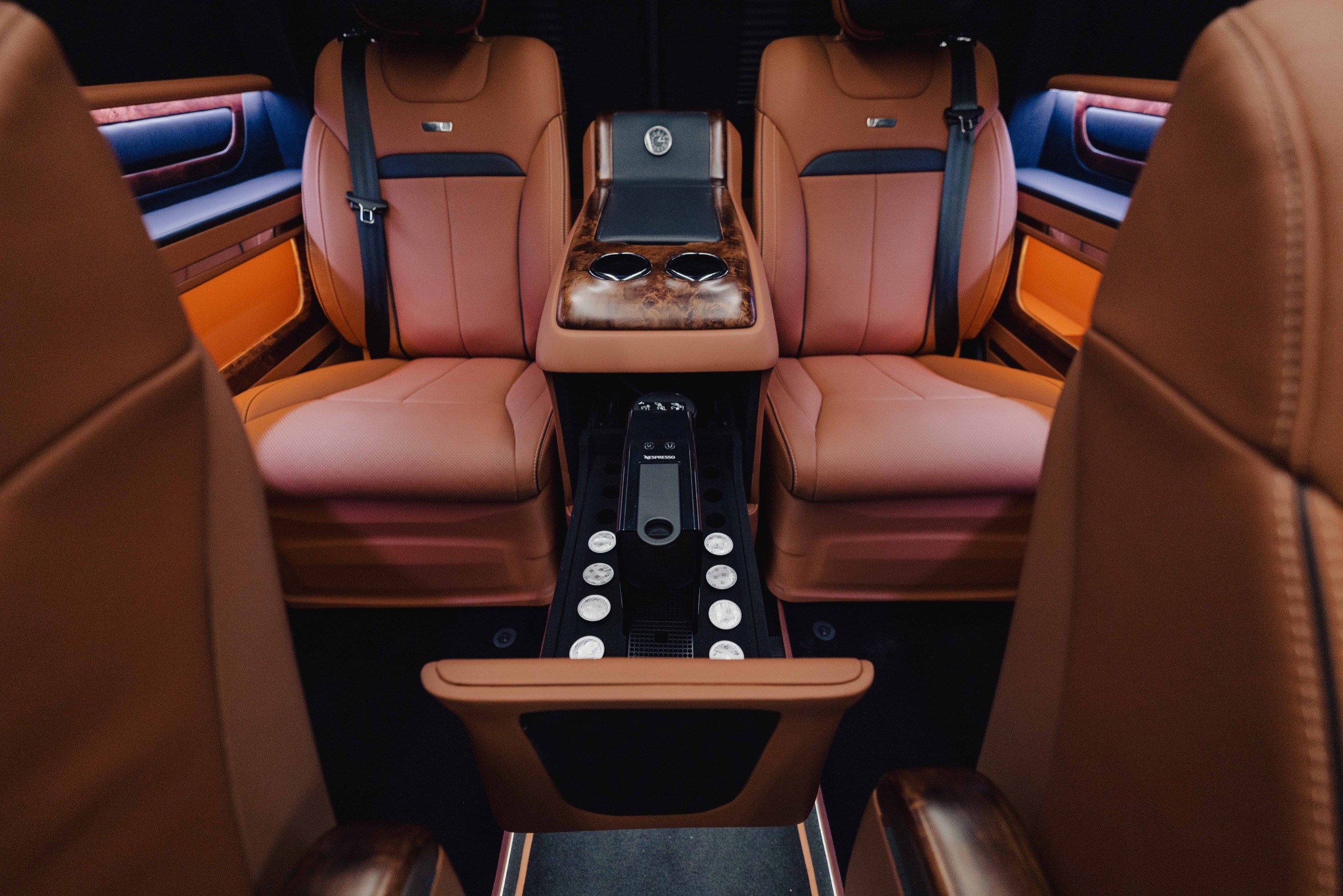 Sprinter Salon — 7