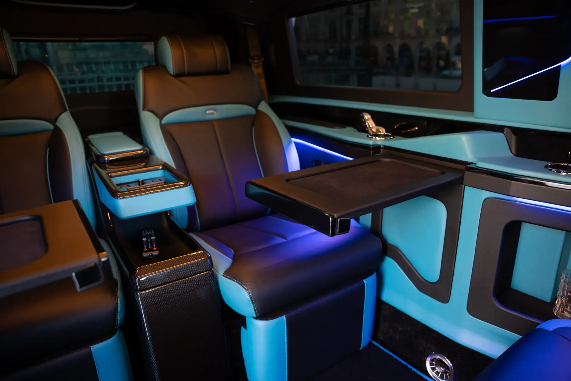Tiffany Blue — image 7
